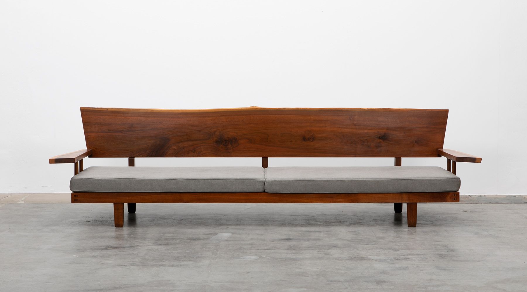 Sofa B By George Nakashima Frank Landau