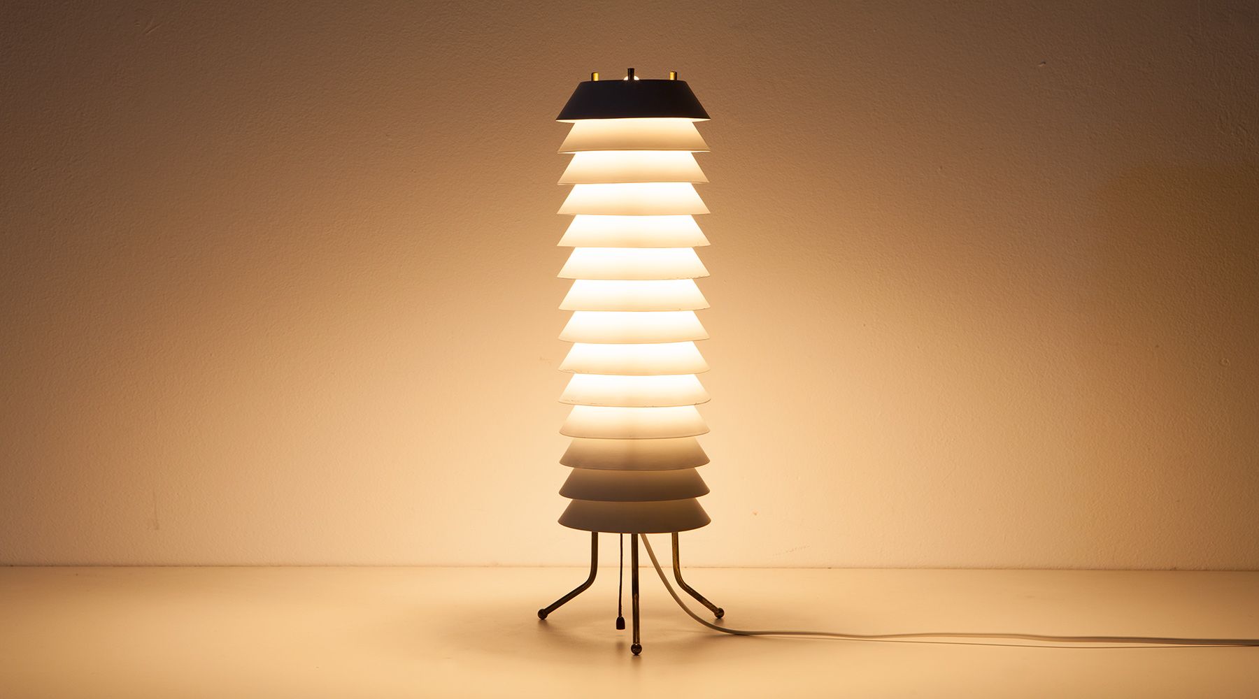 Desk Lamp A By Ilmari Tapiovaara Frank Landau