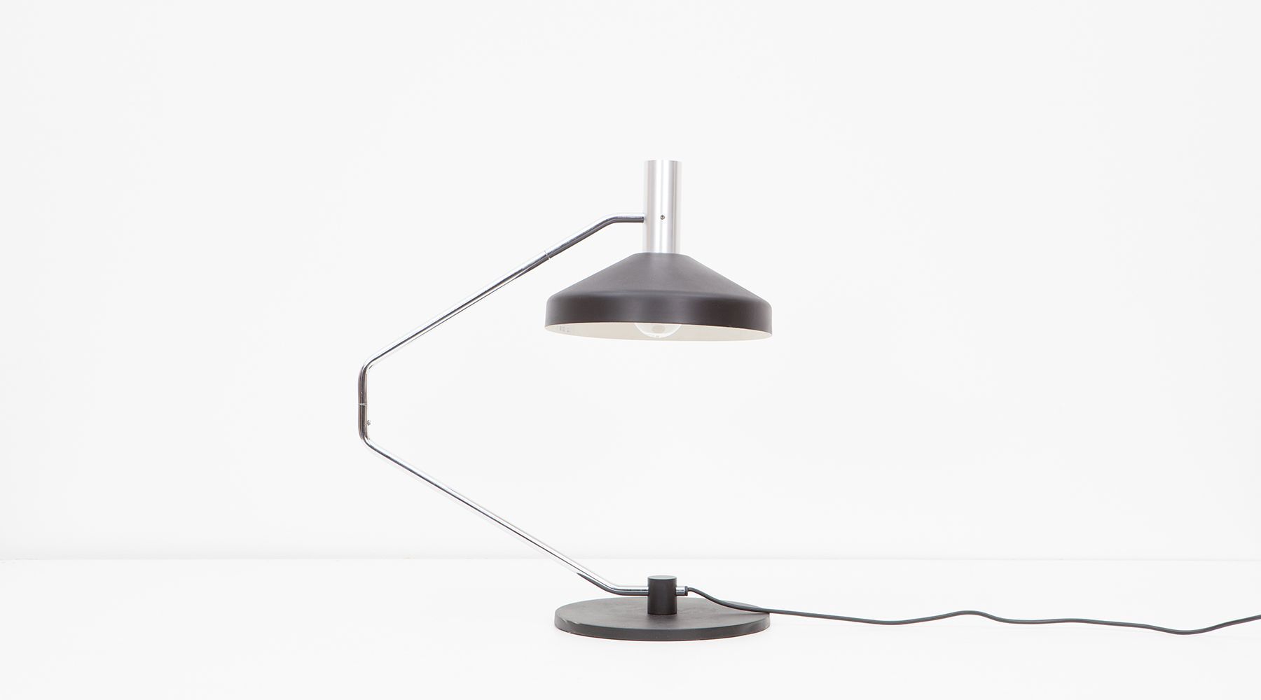 table lamp (f)