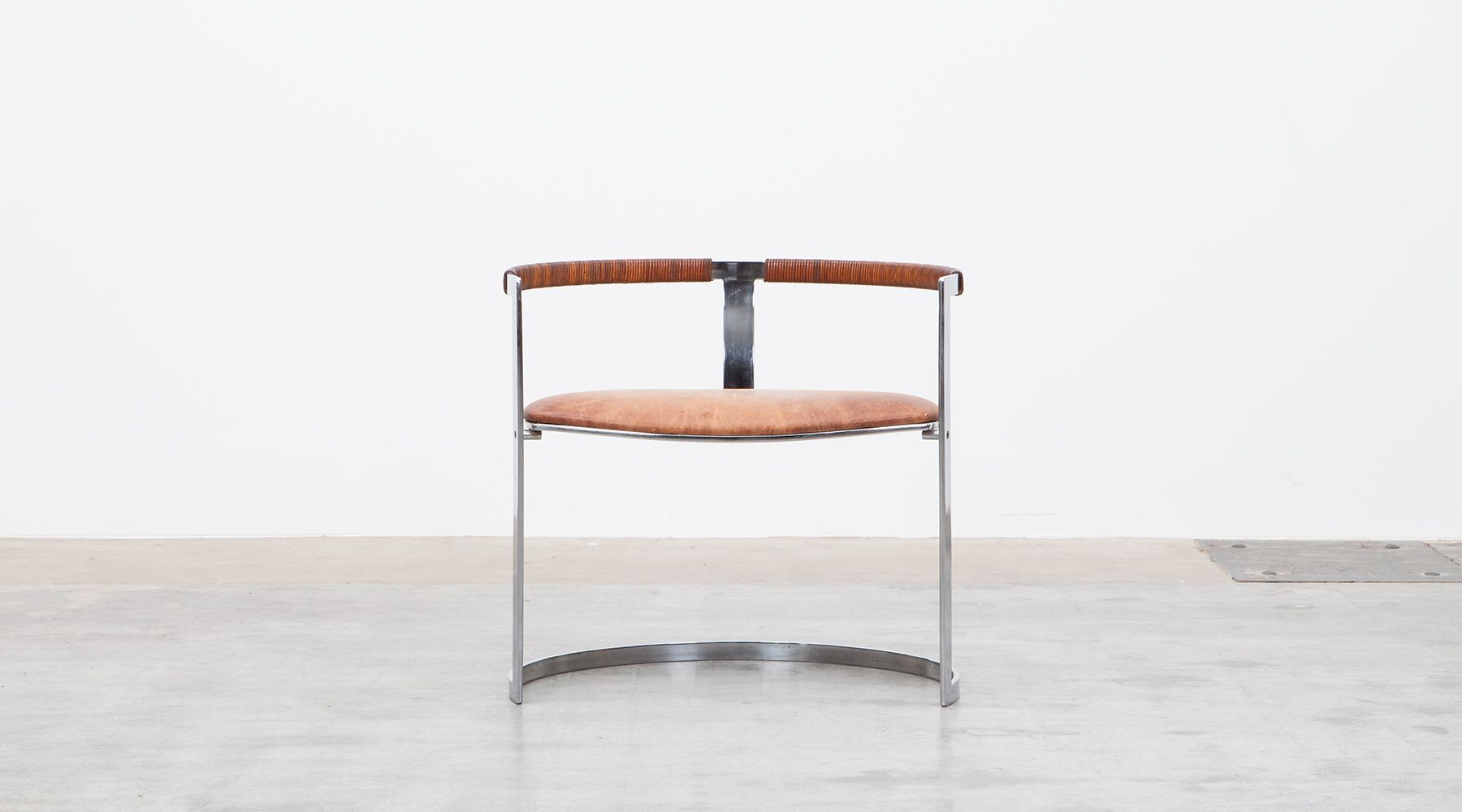 sculptural chair (b)