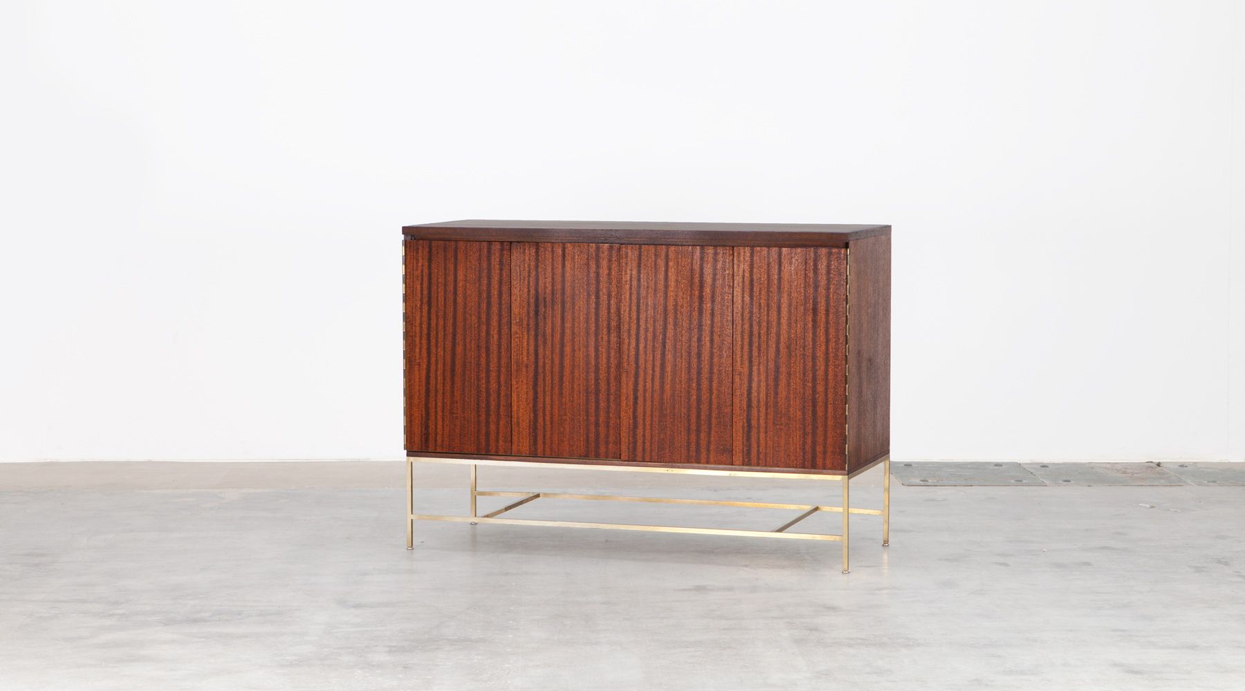 sideboard