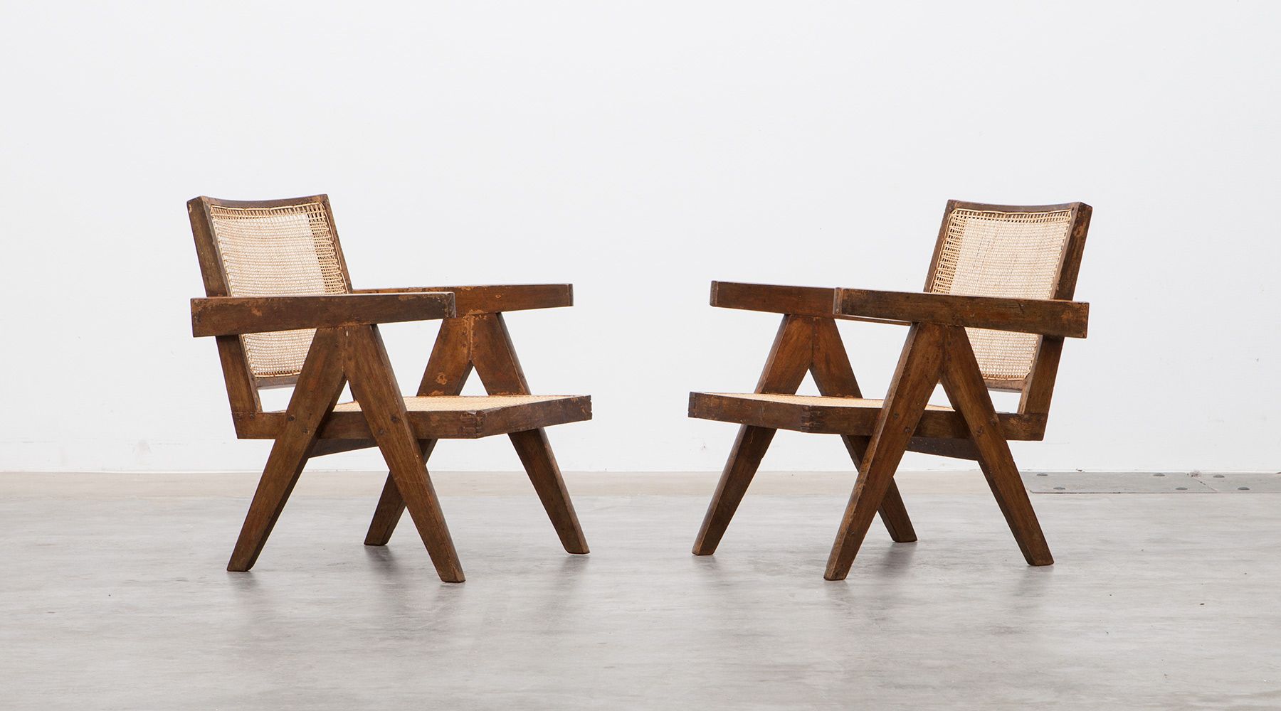 lounge chairs  (2) (d)