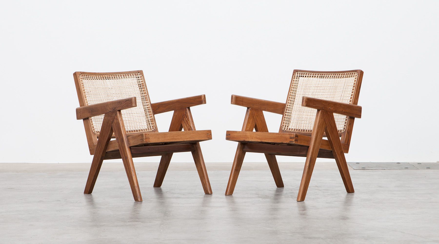 lounge chairs  (2) (e)