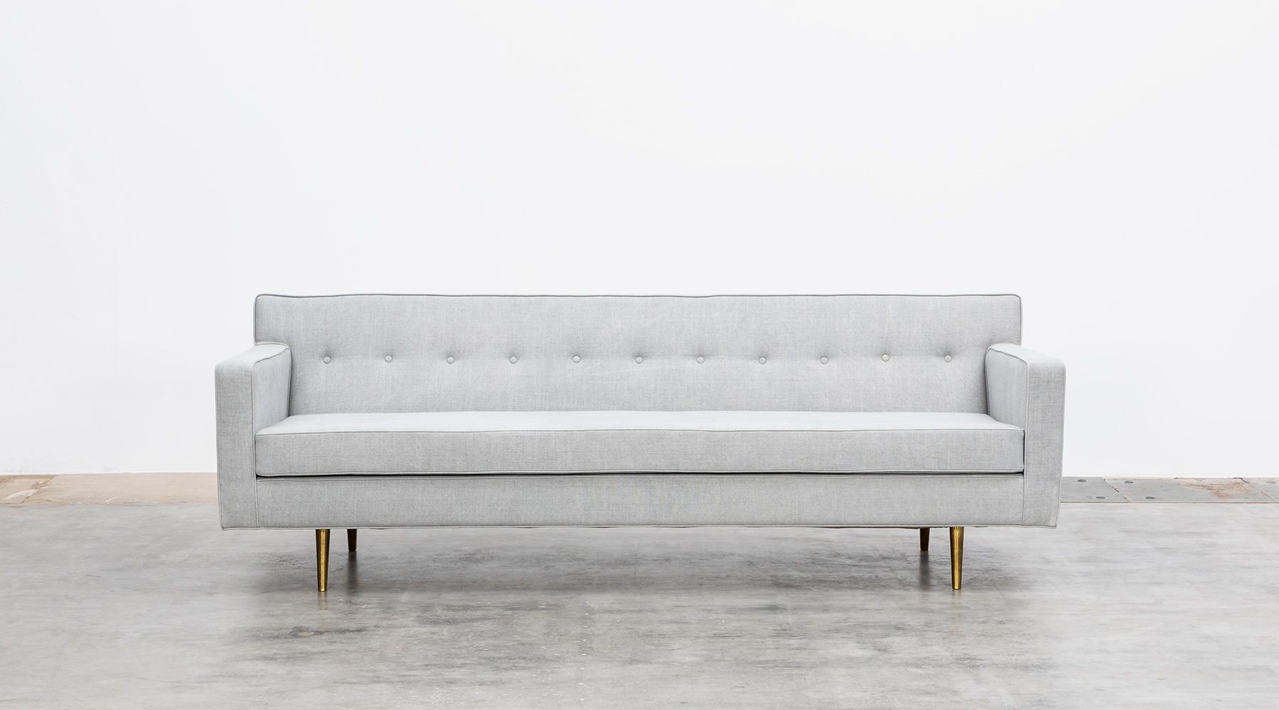 sofa (a)