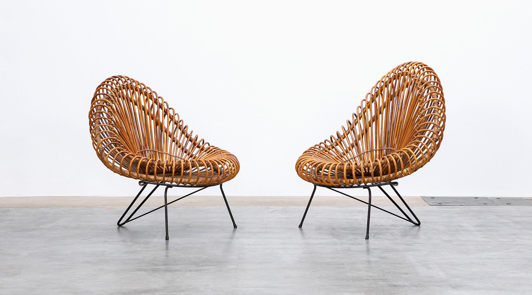 Lounge Chairs (2) (e)