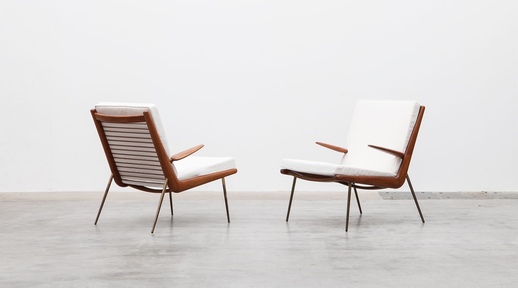 Lounge chairs (2) (B)