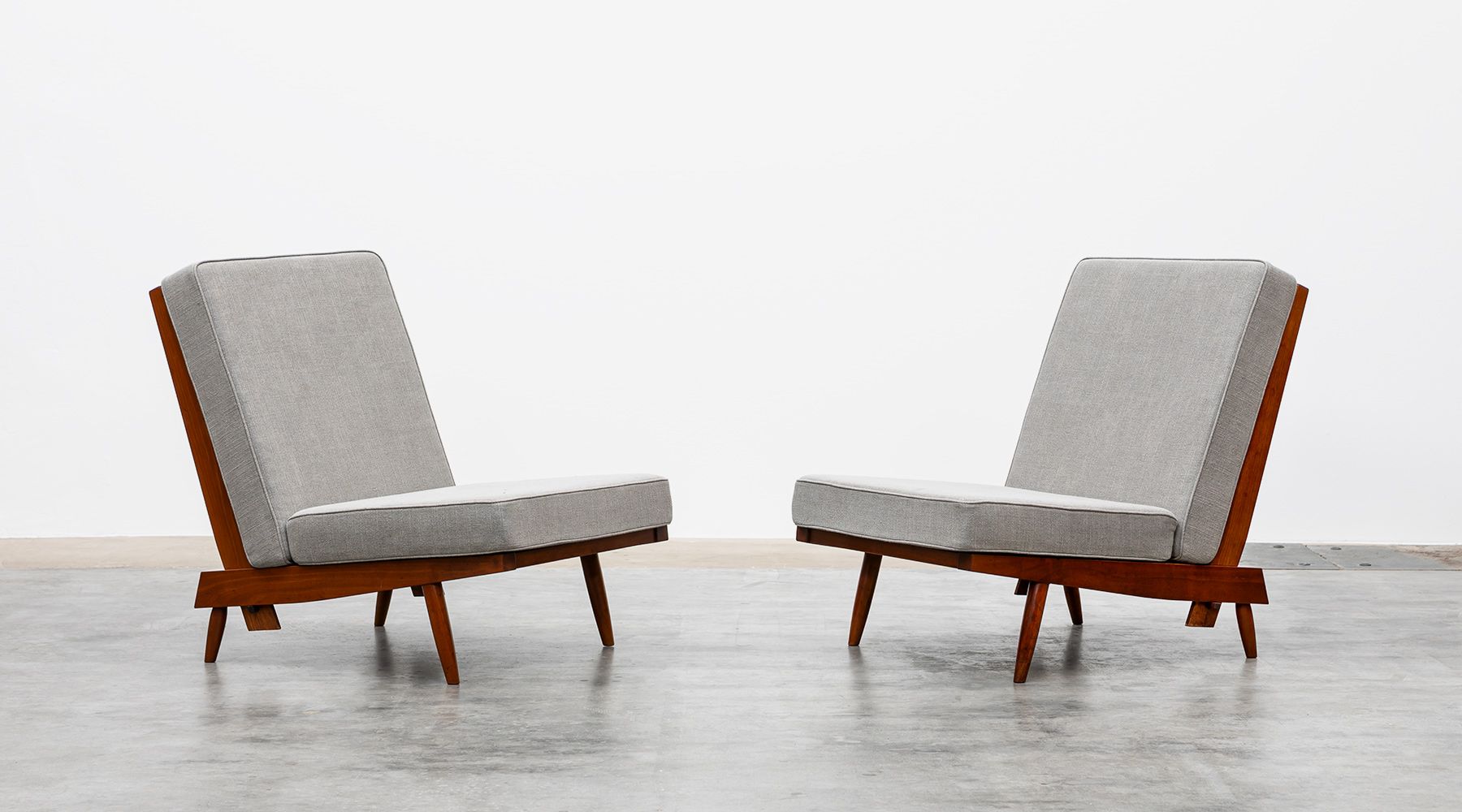 lounge chairs (2) (d)