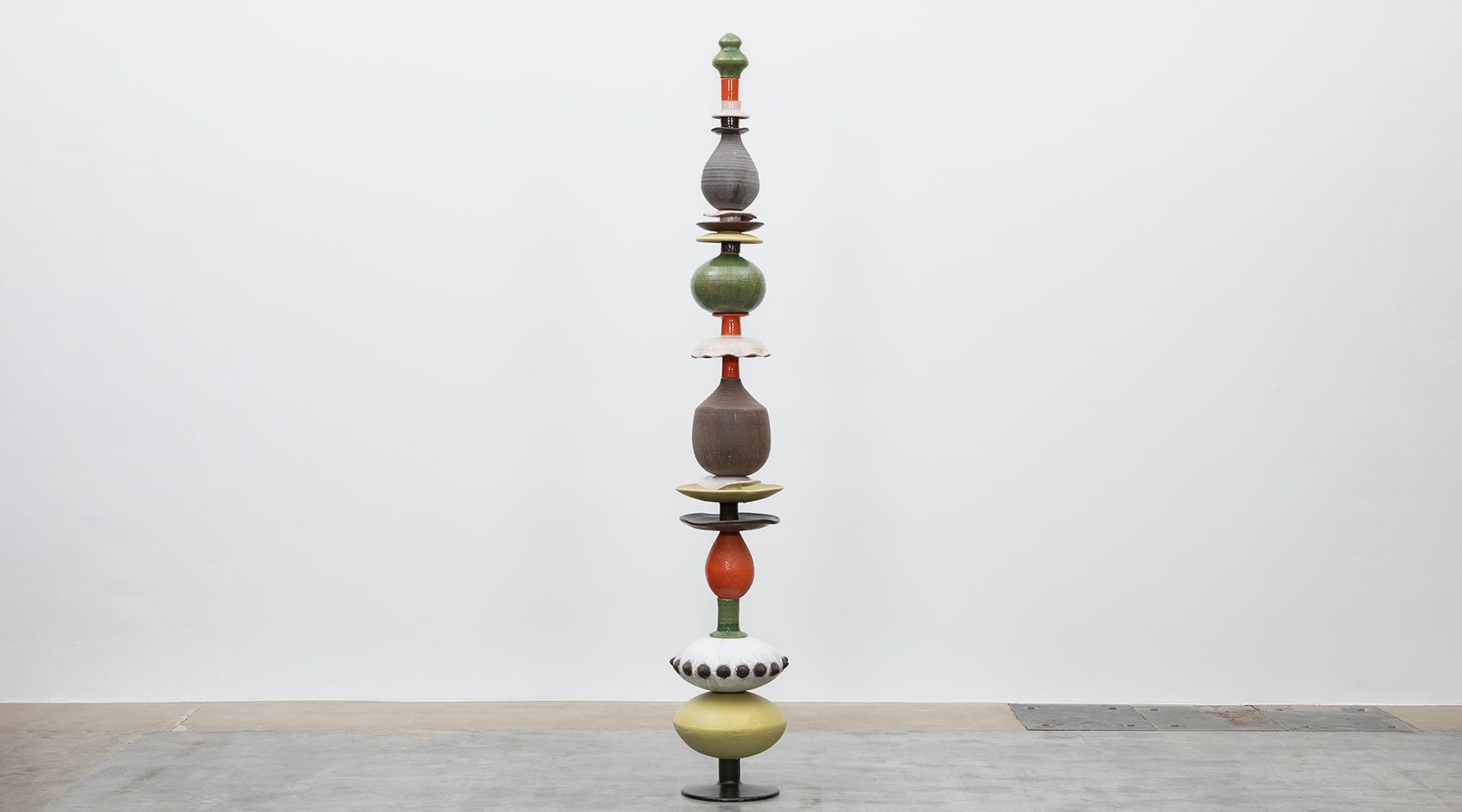 DECORATIVE ARTIST CERAMICS