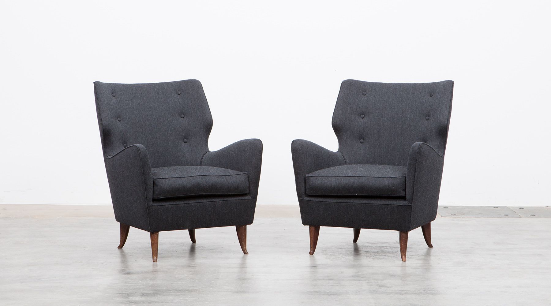 lounge chairs (2) (b)