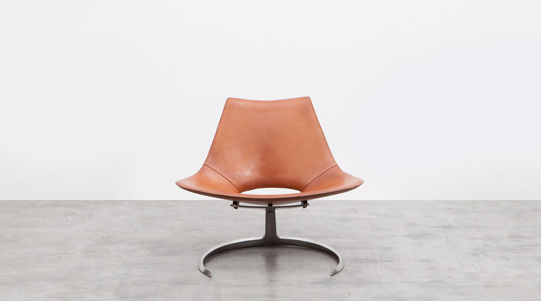 Scimitar Chair