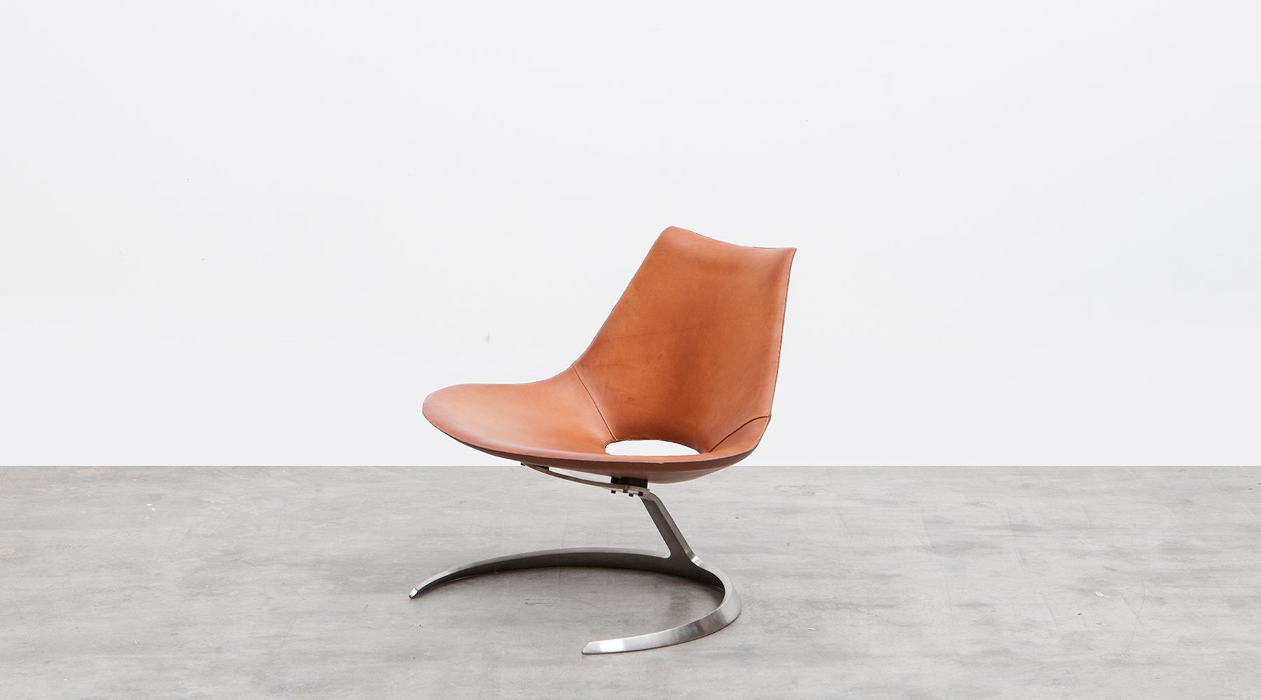 Scimitar Chair (c)
