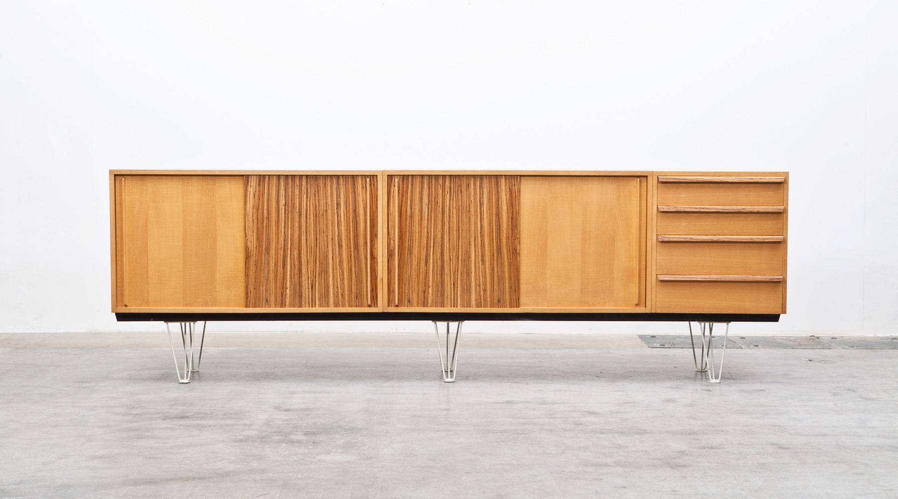 sideboard