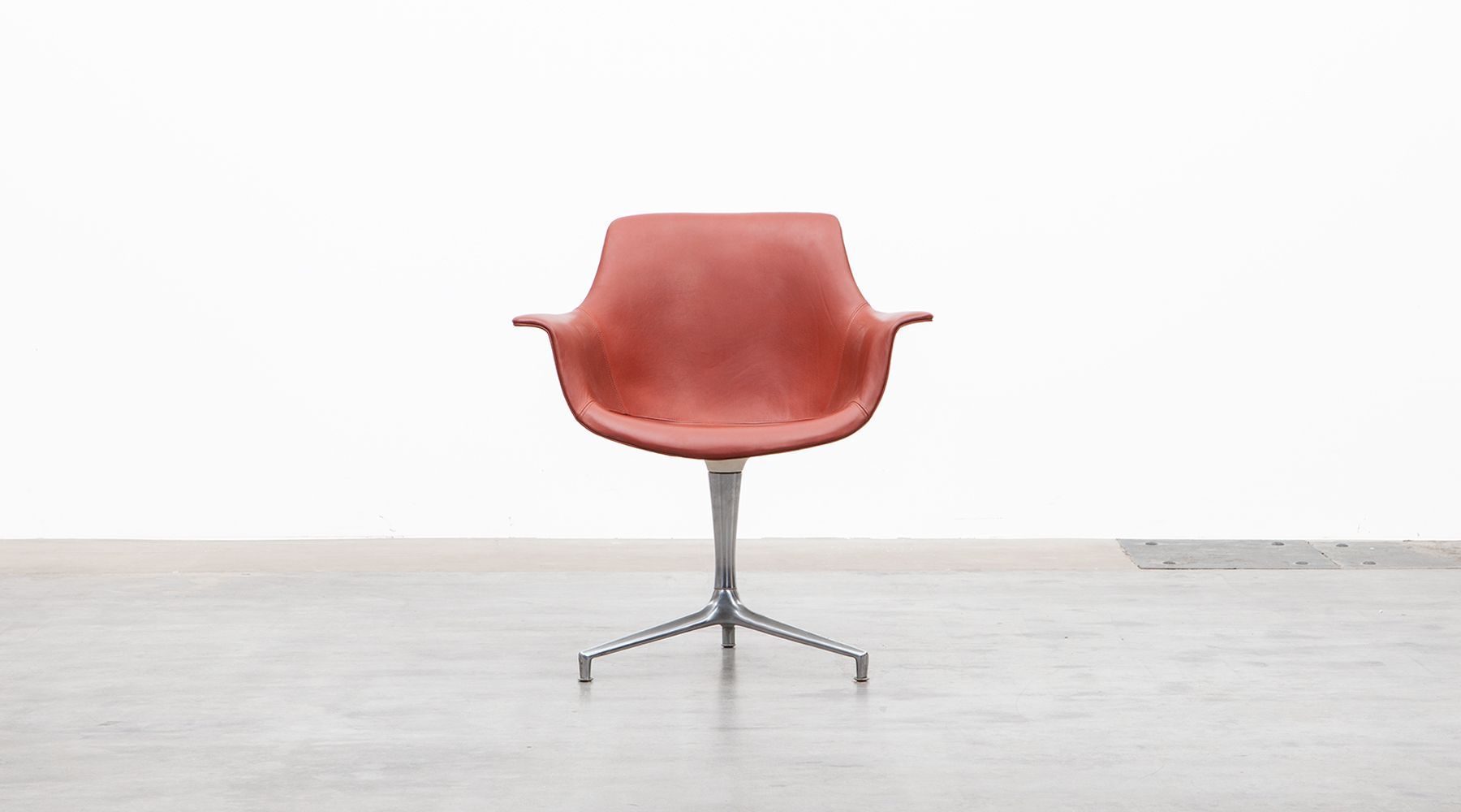swivel chair (j)