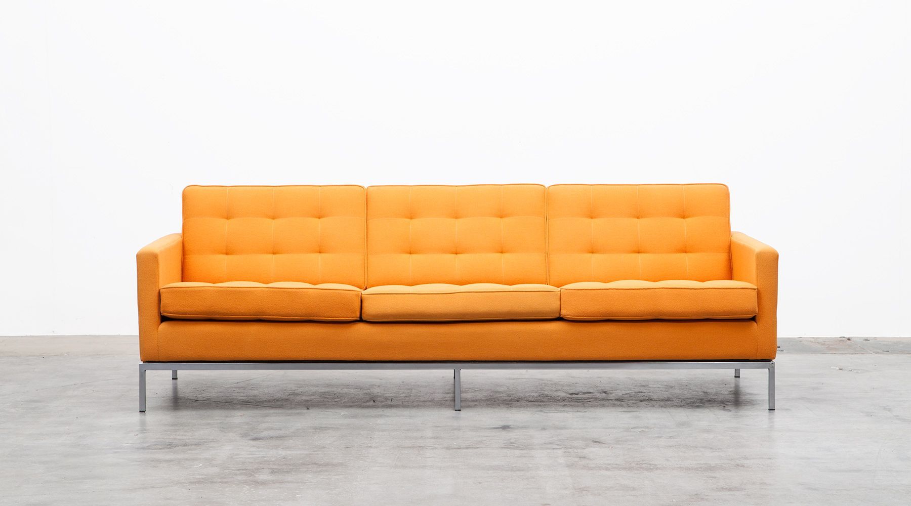 3-seater sofa (b)