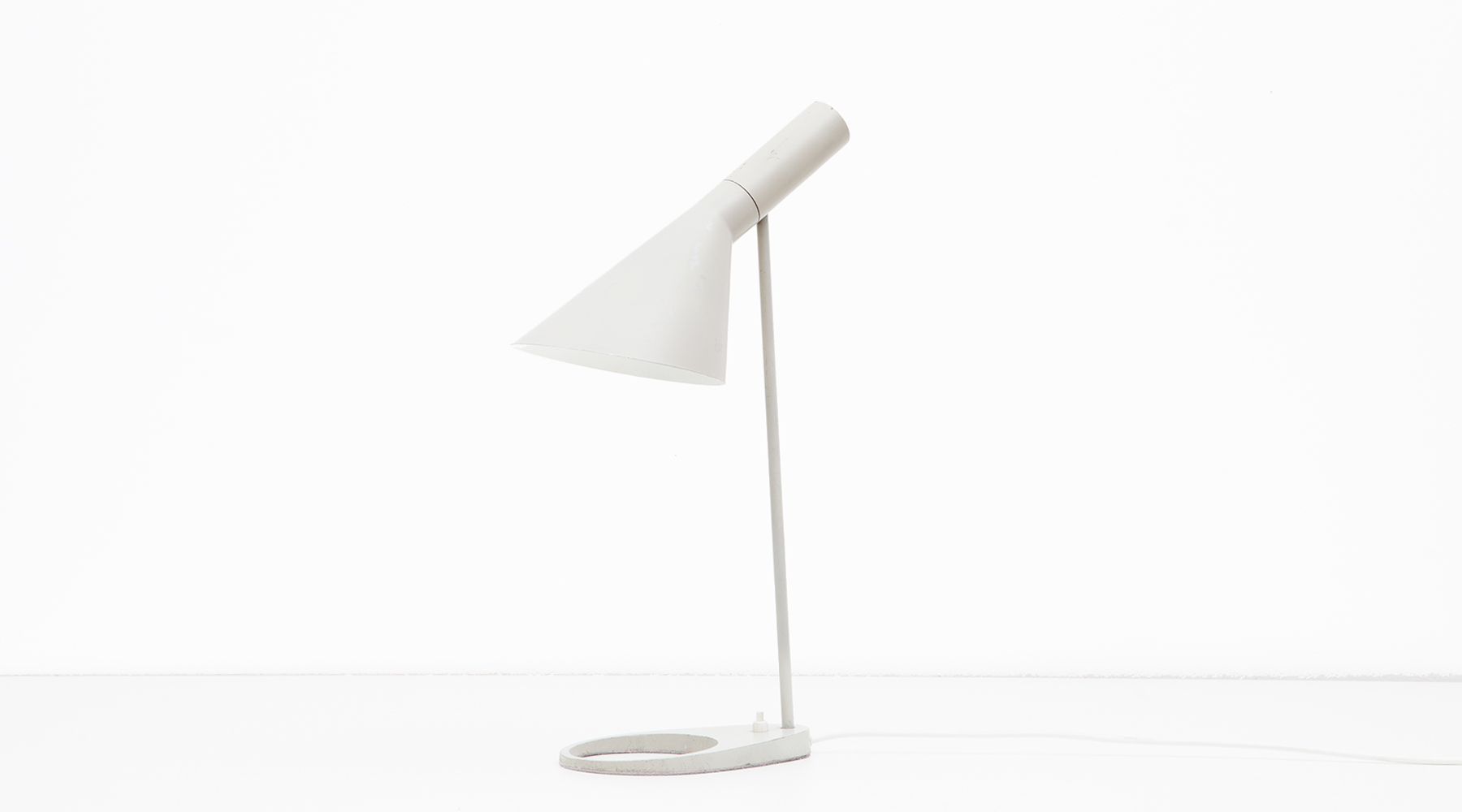 desk lamp