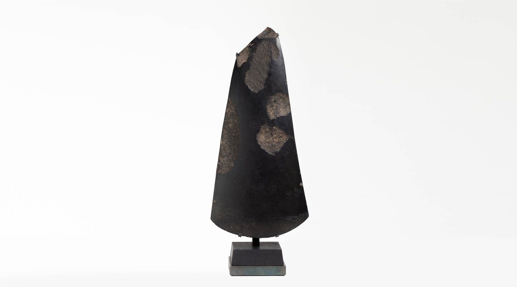 stone sculpture / Axe Blade