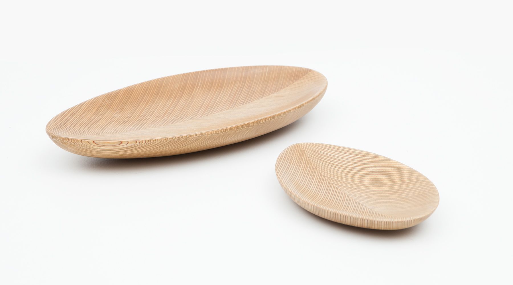 leaf dishes (2)