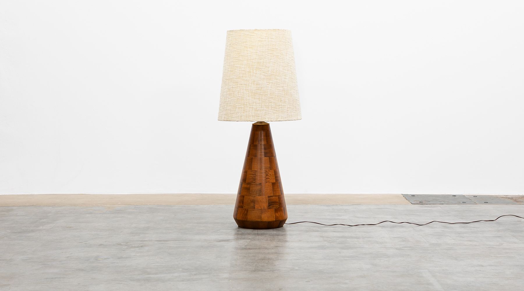 floor lamp  