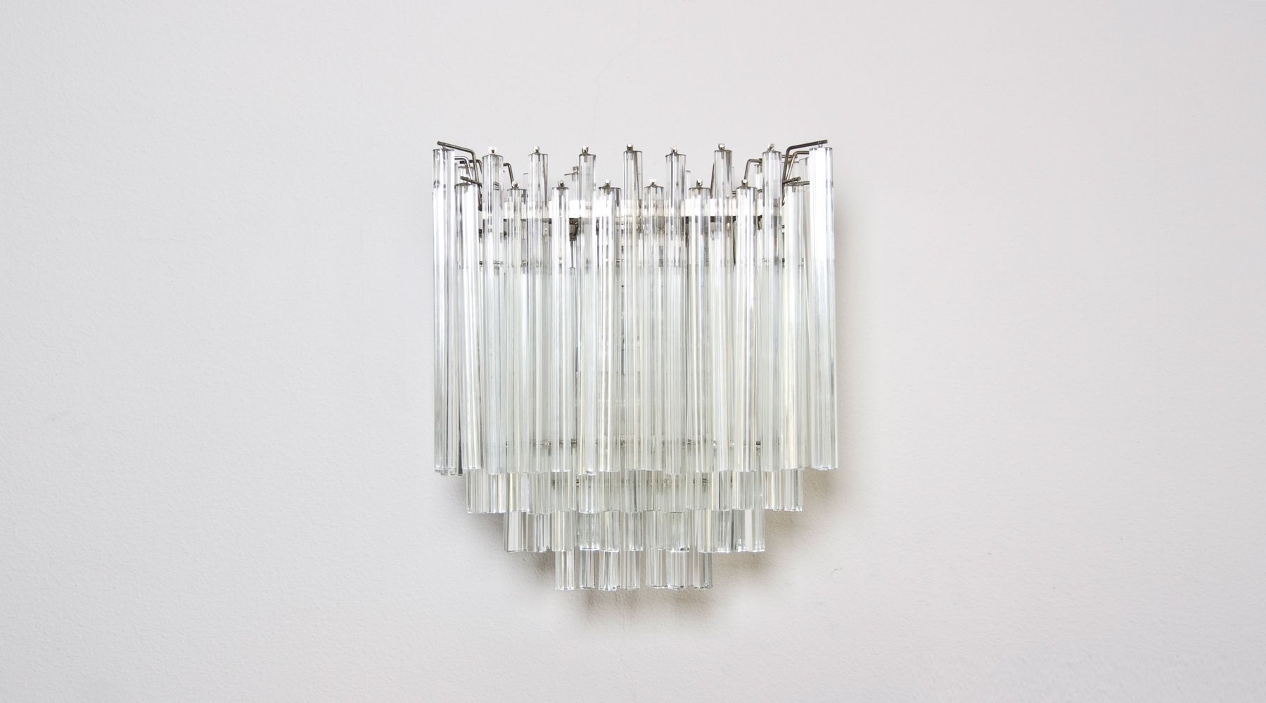 wall mounted lamps (2)