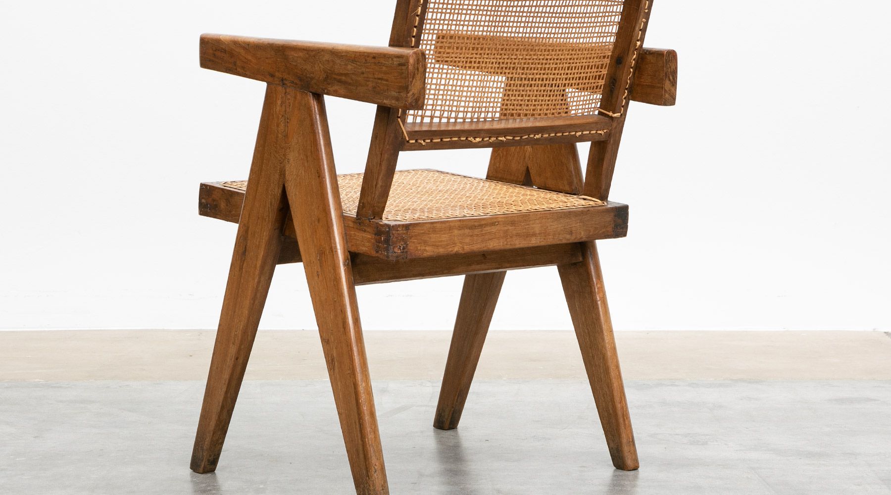 chair by Pierre Jeanneret Frank image